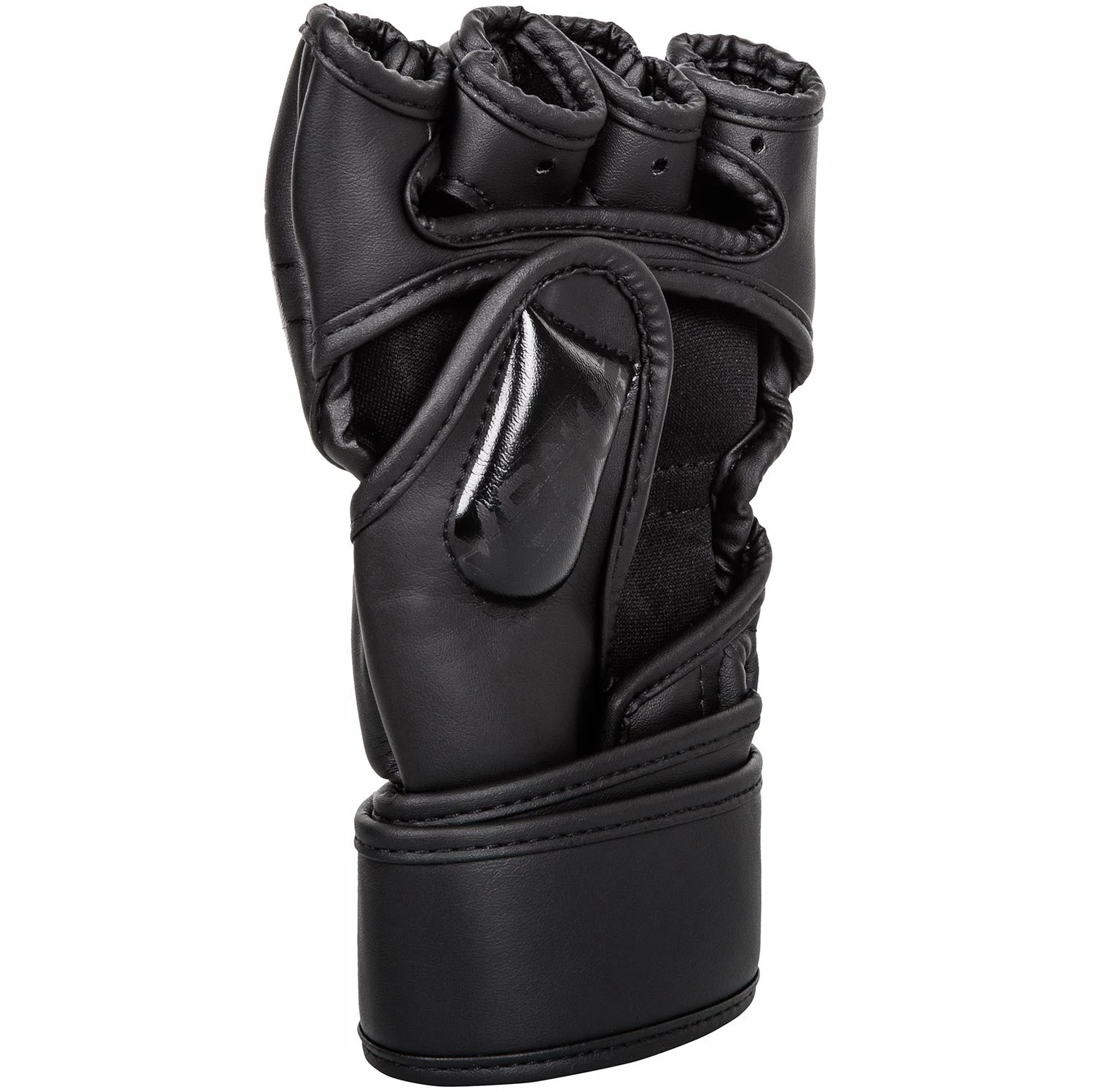 Venum Undisputed MMA Gloves 2.0 - Black, VENUM-02734-114 6 Venum Undisputed MMA Gloves 2.0 - Black, VENUM-02734-114 - Image 4