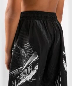 Venum GLDTR 4.0 Kids MMA Shorts - Black -Fighters Europe Store 2cc87cea1a186f8c5737fe69b3e0a917b0a3a120 TRAINING SHORT GLADIATOR BLACK WHITE 07
