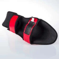 Fighter Shinguards Thai Classic - Red/black, JE1573RB -Fighters Europe Store 395edc3ae16821444b973d5a6e44feeb