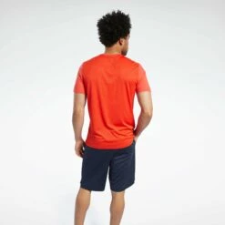 Reebok Activchill Tee - Red, FU3283 12 Reebok Activchill Tee - Red, FU3283 -Fighters Europe Store 3 666c5754 fad3 46bb 9a4b 04ca6085222a