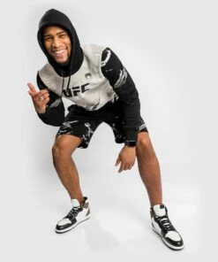 Venum UFC Hoodie Authentic Fight Week 2.0 - Black/white 14 Venum UFC Hoodie Authentic Fight Week 2.0 - Black/white -Fighters Europe Store 461bf22466e0ab7fffaf0f9a38b426e1ce9a22c3 VNMUFC 00105 040 13