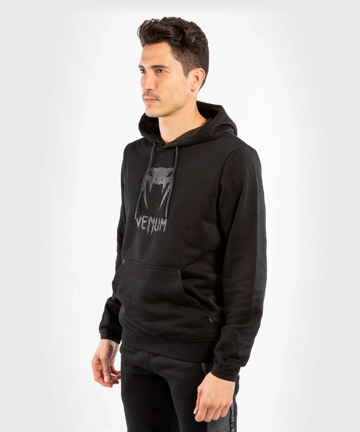 Venum Hoodie Classic - Black 4 Venum Hoodie Classic - Black - Image 2