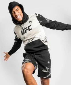 Venum UFC Hoodie Authentic Fight Week 2.0 - Black/white 15 Venum UFC Hoodie Authentic Fight Week 2.0 - Black/white -Fighters Europe Store 6097e8fb1bbc004e9ce395395d1daa5195eec836 VNMUFC 00105 040 09