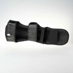 Fighter Shinguards Thai Classic - Black, JE1573BB -Fighters Europe Store 64bb67766f3bafd1d62074467cd6d572