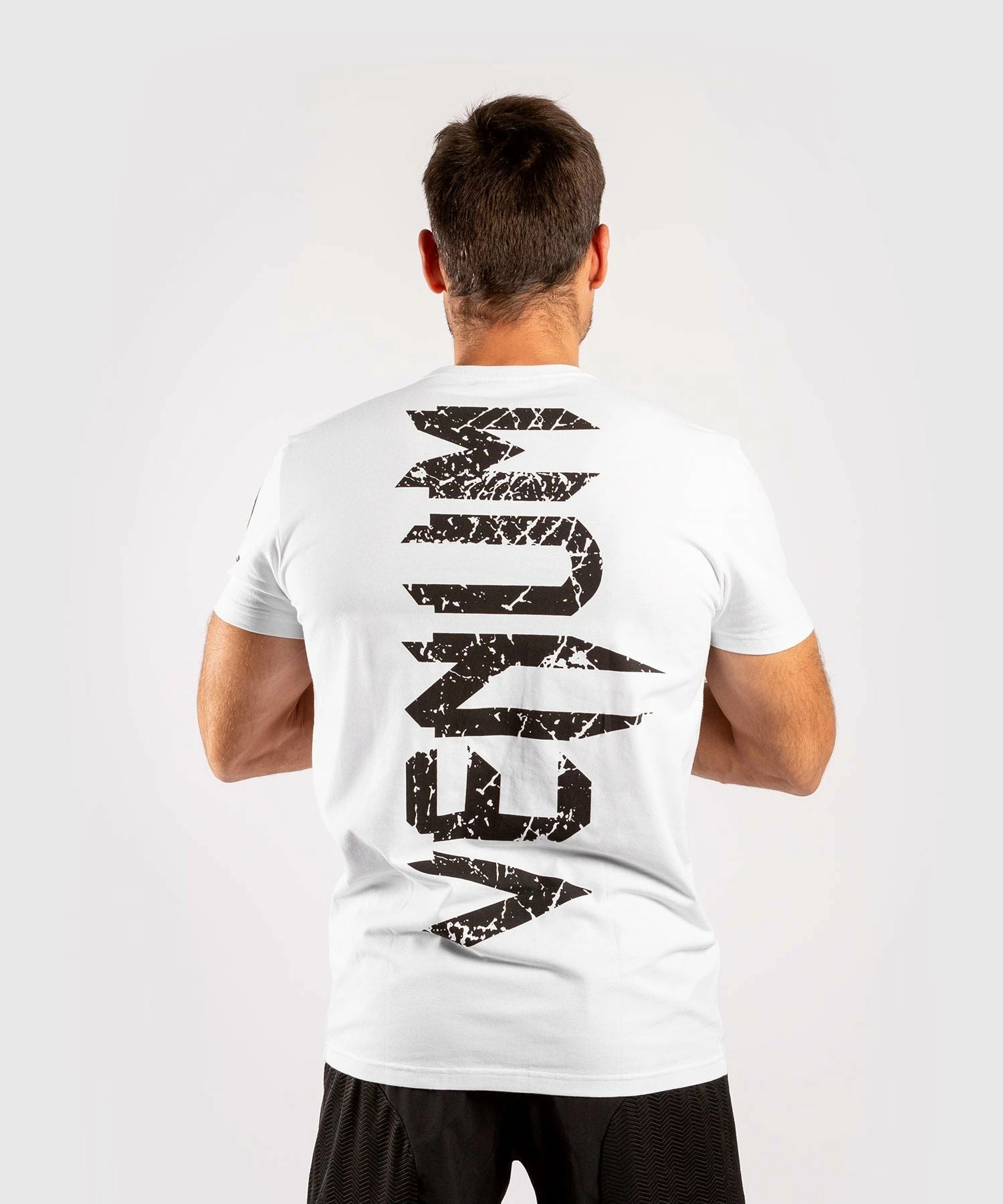 Venum Giant T-shirt - White 6 Venum Giant T-shirt - White - Image 4