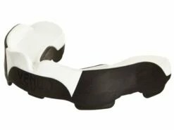 Mouth Guard Venum Predator - White/black, VENUM-0621 -Fighters Europe Store 797daaccaaa0985e5ecf643d4ef2e118