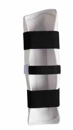 Adidas WT Shin Protector, ADITSP01 -Fighters Europe Store 8e9370dd946e326e27c7df55cad8ee10 6abd3bb4 0970 430d b8f4 8a84016d14ec