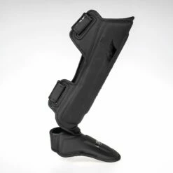 King Pro Boxing Shinguards Revo 4 - Black 9 King Pro Boxing Shinguards Revo 4 - Black -Fighters Europe Store DSCF3986