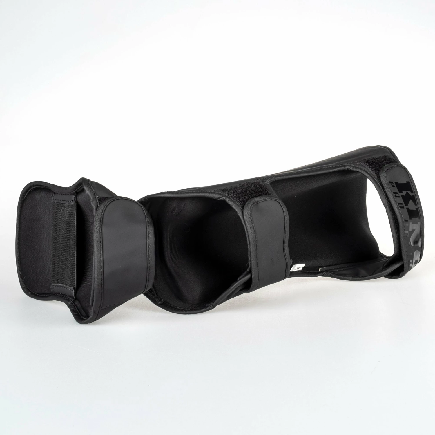 King Pro Boxing Shinguards Revo 4 - Black 6 King Pro Boxing Shinguards Revo 4 - Black - Image 4