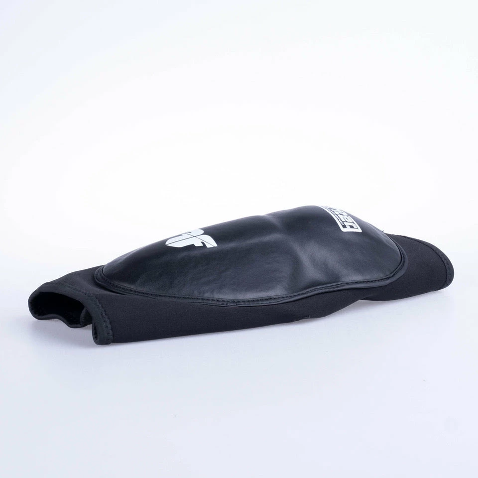 Fighter Knee/elbow Guard Ground & Pound - Black 6 Fighter Knee/elbow Guard Ground & Pound - Black - Image 4