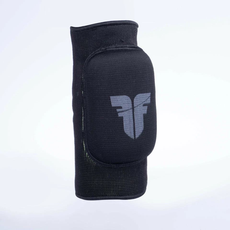 Fighter Reversible Elbow Guard - Black/green 4 Fighter Reversible Elbow Guard - Black/green - Image 2