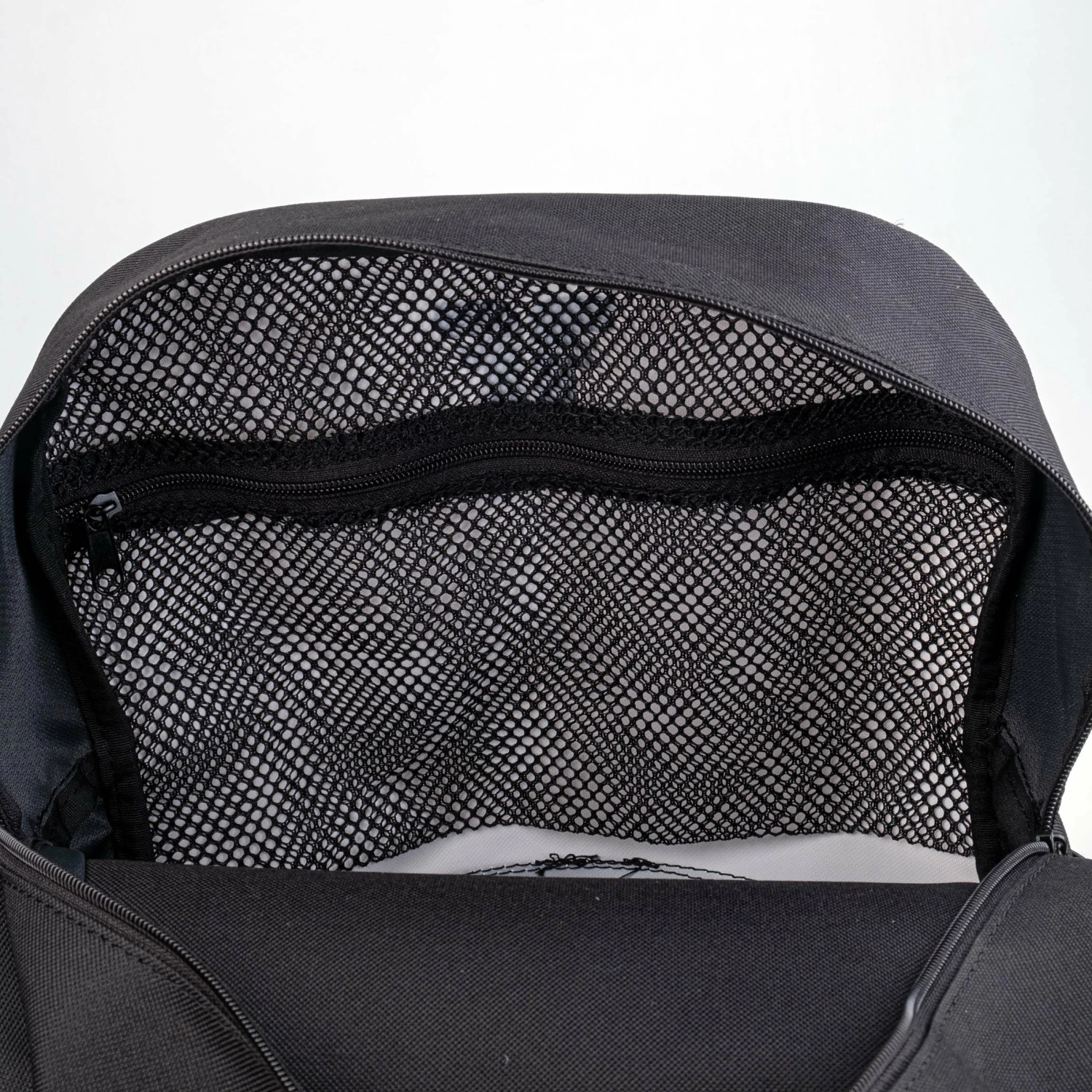 Fighters Large Backpack - Bushido - White, FBP-03 9 Fighters Large Backpack - Bushido - White, FBP-03 - Image 7