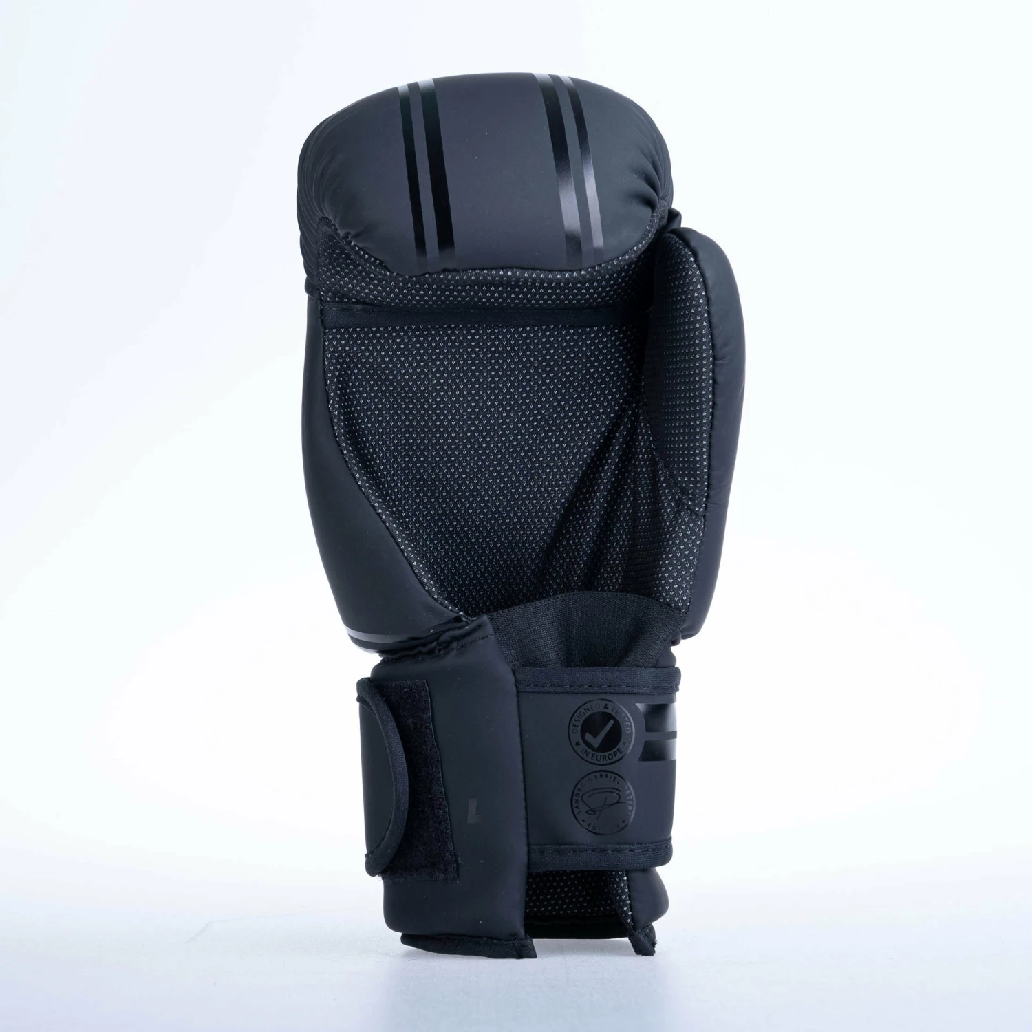 Fighter Open Gloves Stripe - SGP Edition - Black 5 Fighter Open Gloves Stripe - SGP Edition - Black - Image 3