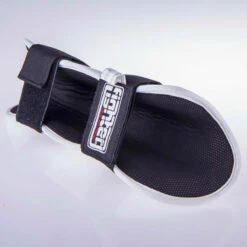 Fighter Shin Guard Ergo - White, FSG-001W -Fighters Europe Store a09d89e1bc229c86b2dea791b3c22530