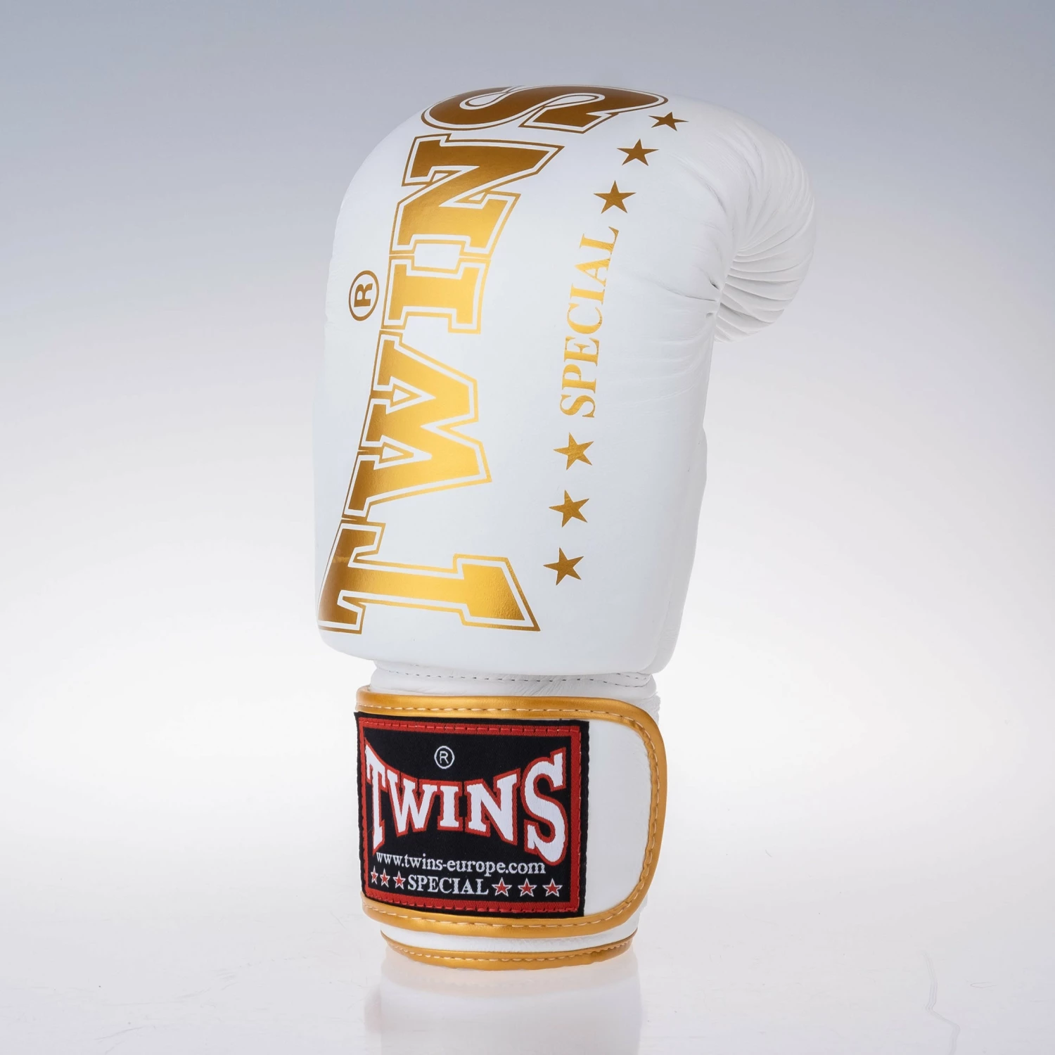 Boxing Gloves Twins - White/gold, BGVL-8-WHITE 4 Boxing Gloves Twins - White/gold, BGVL-8-WHITE - Image 2