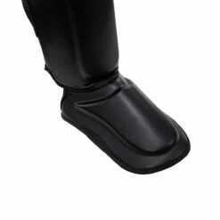 King Pro Boxing Shin Guards - Black/white 9 King Pro Boxing Shin Guards - Black/white -Fighters Europe Store booter6452