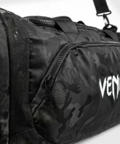 Venum Sports Bag Trainer Lite - Black/camo 13 Venum Sports Bag Trainer Lite - Black/camo -Fighters Europe Store c3ddced460016c637bff08c51ce68f41e6a64f58 SPORT BAG TRAINER LITE BLACK DARKCAMO 09