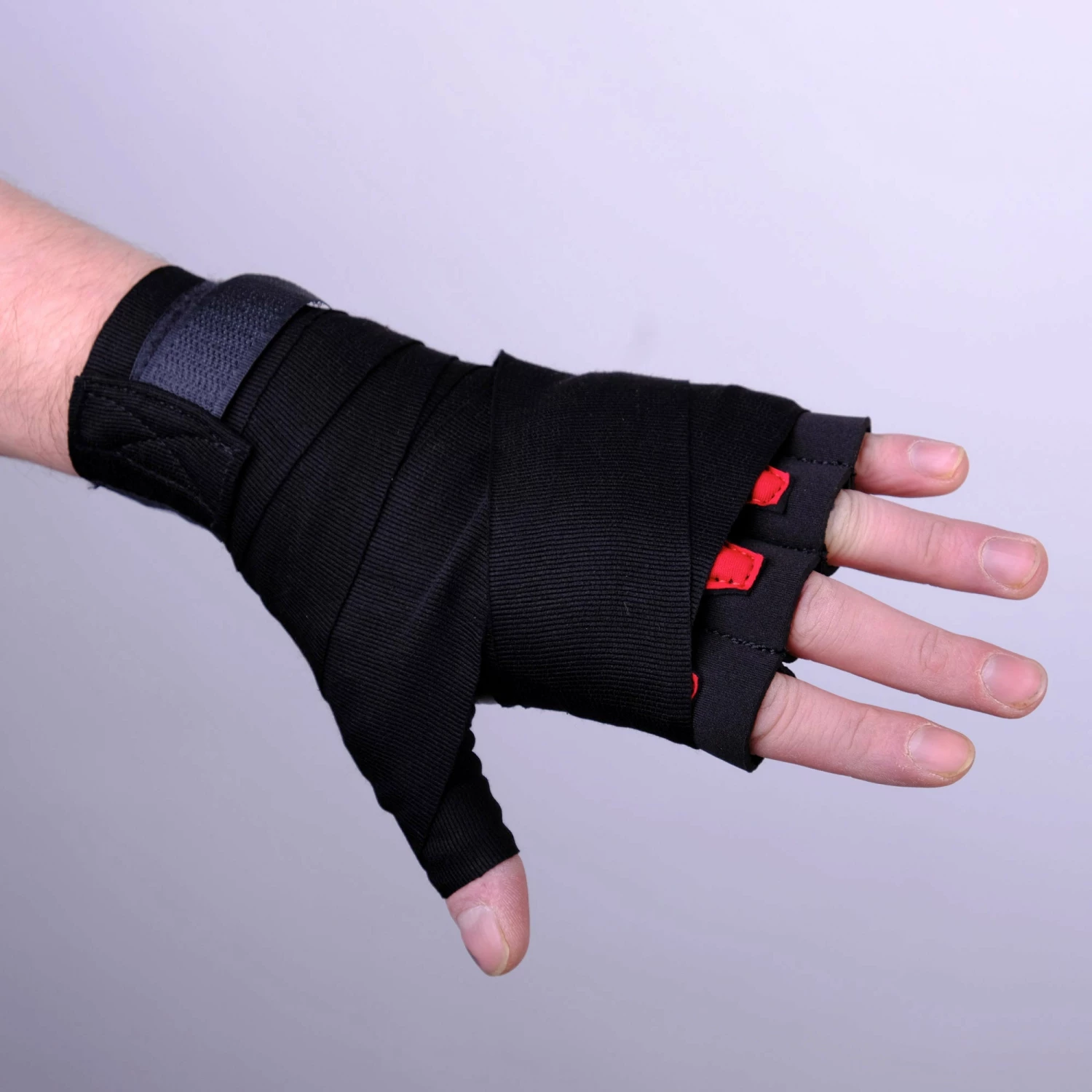 Fighter Gel Handwraps - Black/red, FGWN-001BR 9 Fighter Gel Handwraps - Black/red, FGWN-001BR - Image 7