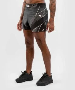 Venum MMA Shorts UFC Authentic Fight Night - Black -Fighters Europe Store e9f0f54cc1bb6aafe10786d5868e9ed53e37174a VNMUFC 00001 001 02
