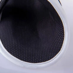 Fighter Shin Guard Ergo - White, FSG-001W -Fighters Europe Store fcbbb1dbdfe22e629611bcb21fea7218